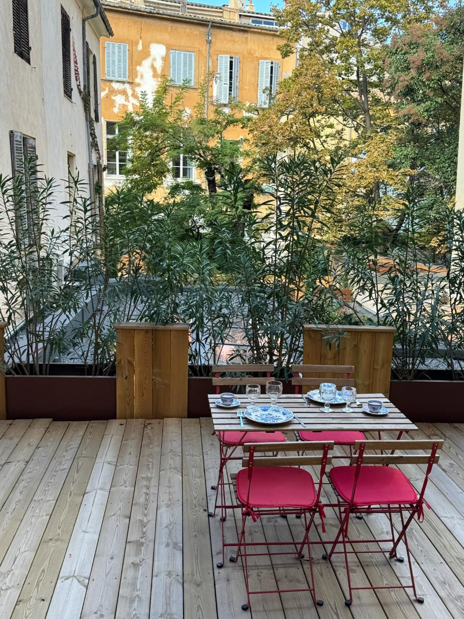 Les Suites Du Cours & Spa エクス＝アン＝プロヴァンス エクステリア 写真